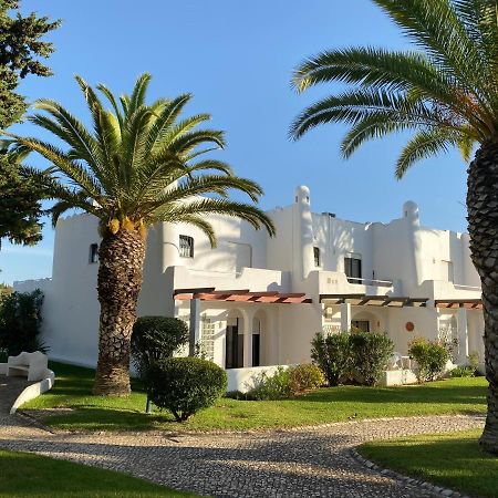 Superb Beach Townhouse At Vila Gaivota Resort Ferragudo Buitenkant foto